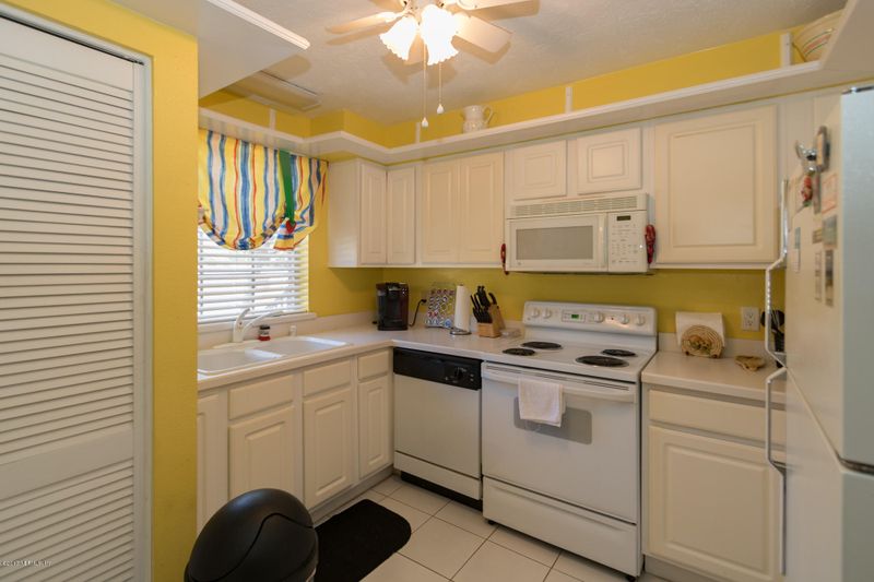 4915 Baymeadows Rd #2A, Jacksonville, FL 32217
