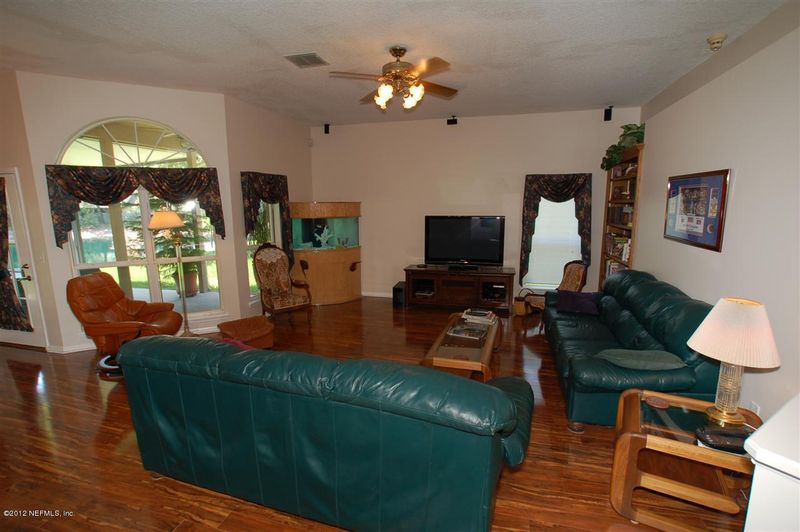 492 Wynfield Cir, Fleming Island, FL 32003