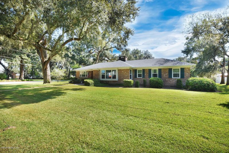 4920 River Point Rd, Jacksonville, FL 32207