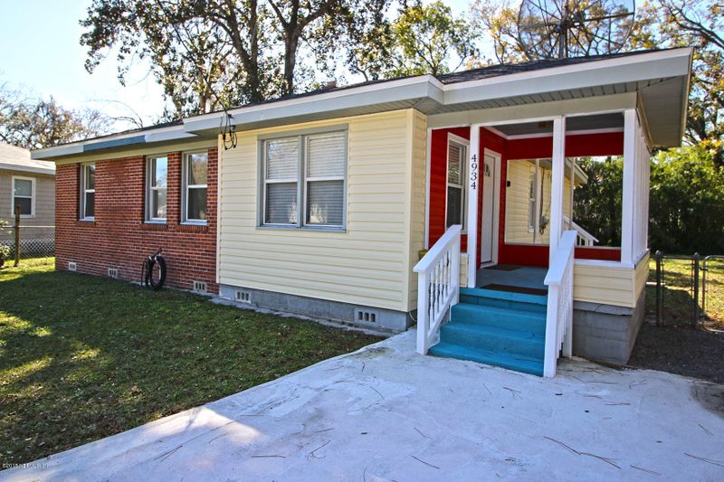 4934 Dundee Rd, Jacksonville, FL 32210