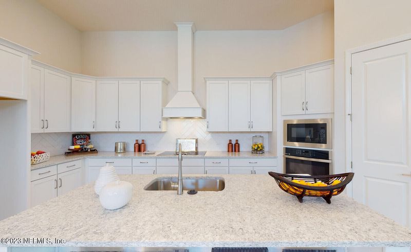 494 Navigators Rd, St Johns, FL 32259