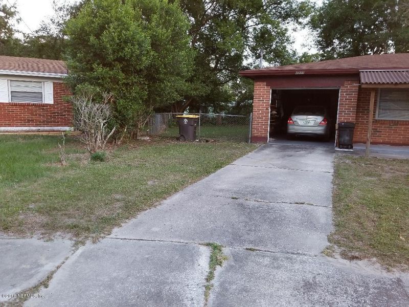 4948 Seaboard Ct, Jacksonville, FL 32210