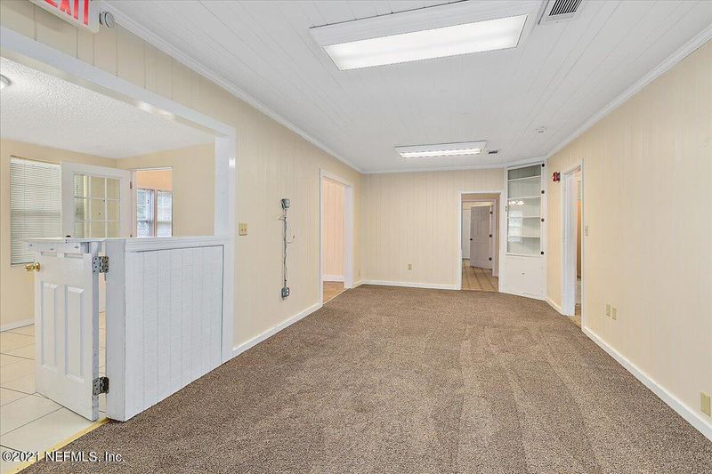 4953 Firestone Rd, Jacksonville, FL 32210
