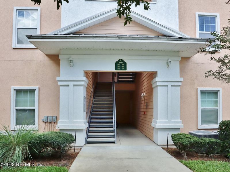 4982 Key Lime Dr #208, Jacksonville, FL 32256