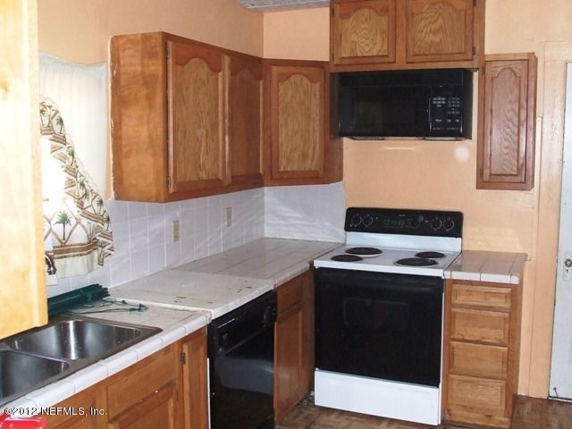 499 Murray St N, Baldwin, FL 32234