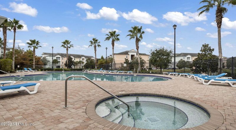 4990 Key Lime Dr #207, Jacksonville, FL 32256
