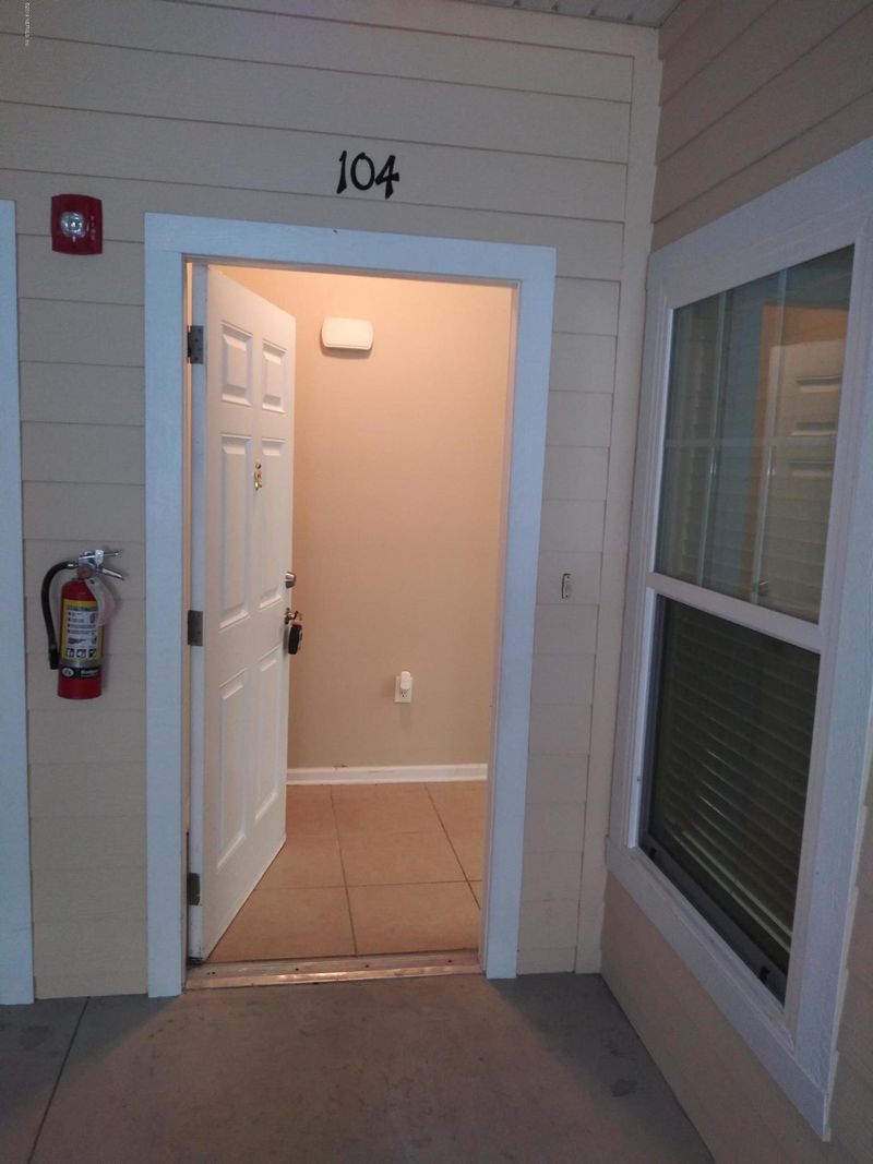 4998 Key Lime Dr #104, Jacksonville, FL 32256