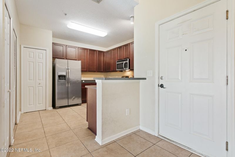 4998 Key Lime Dr #301, Jacksonville, FL 32256