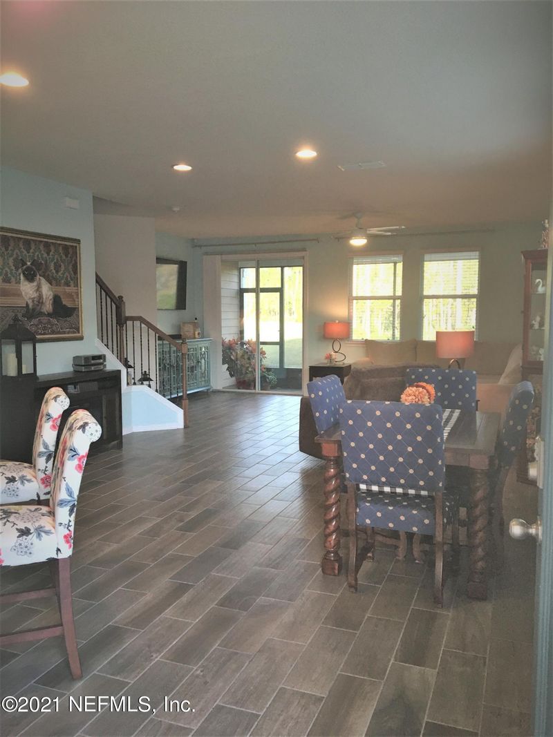 50 Servia Dr, St Johns, FL 32259