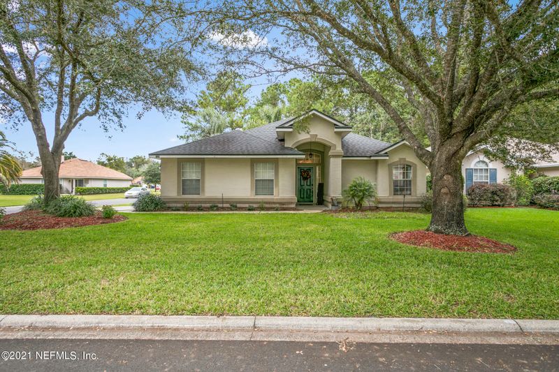 500 Redberry Ln, St Johns, FL 32259