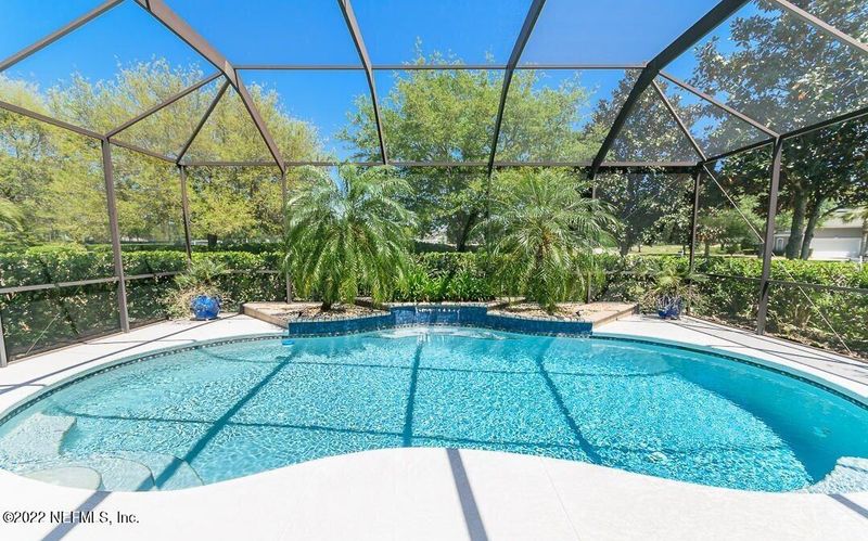 500 Wetherby Ln, St Augustine, FL 32092