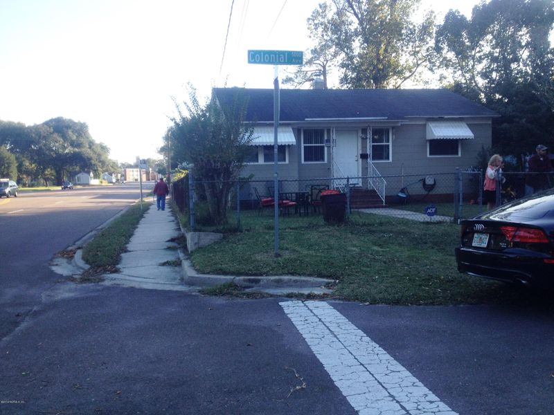 5002 Colonial Ave, Jacksonville, FL 32210