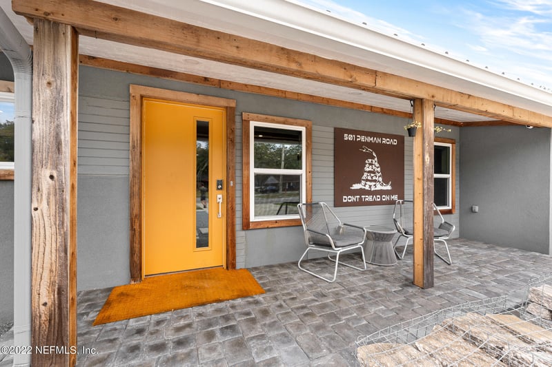 501 Penman Rd, Neptune Beach, FL 32266