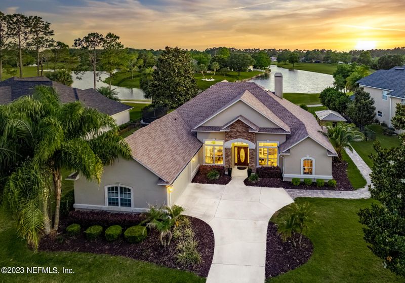 5012 Blackhawk Dr, St Johns, FL 32259