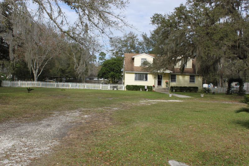 5017 Rue St, Jacksonville, FL 32258