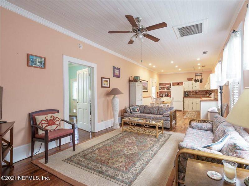 502 S 6th St, Fernandina Beach, FL 32034