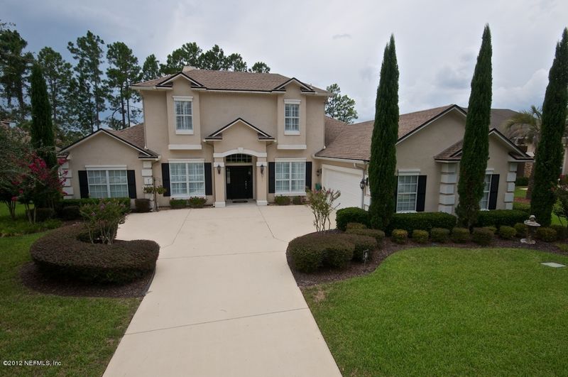 5020 Blackhawk Dr, St Johns, FL 32259