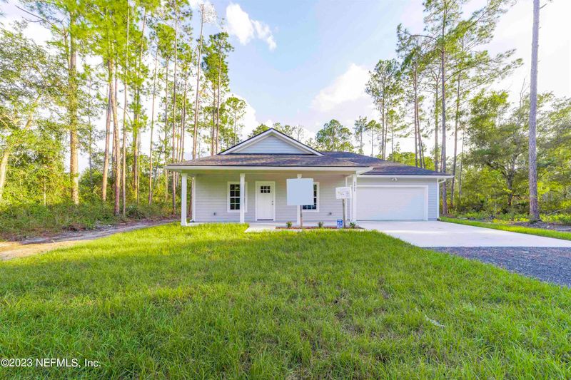 5025 Irving St, Hastings, FL 32145