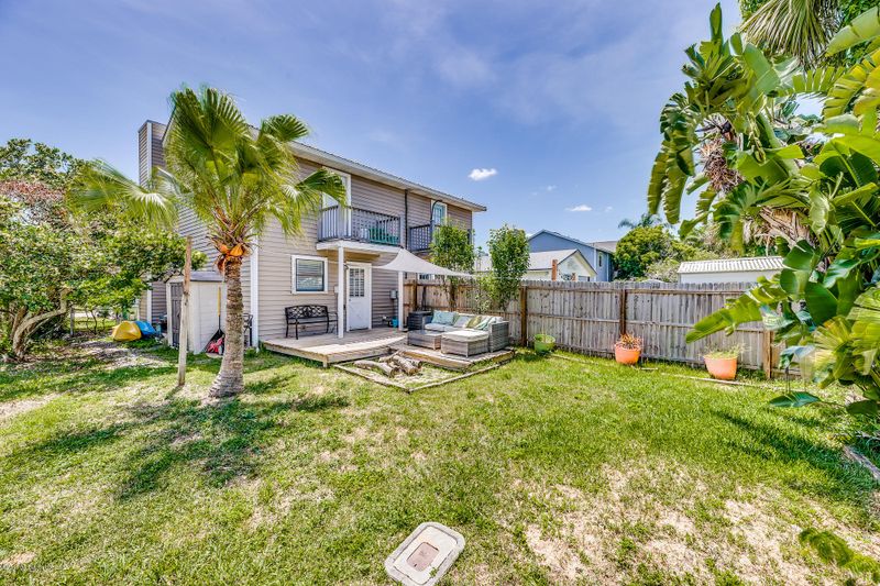 503 Upper 8th Ave S, Jacksonville Beach, FL 32250