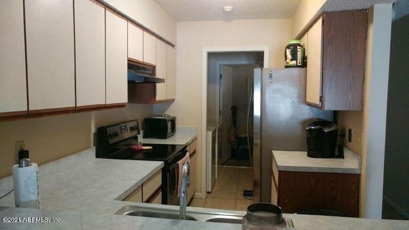 5037 Fulham Rd S, Jacksonville, FL 32244