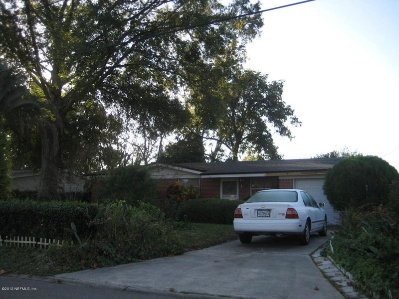 5038 Locksley Ave, Jacksonville, FL 32208