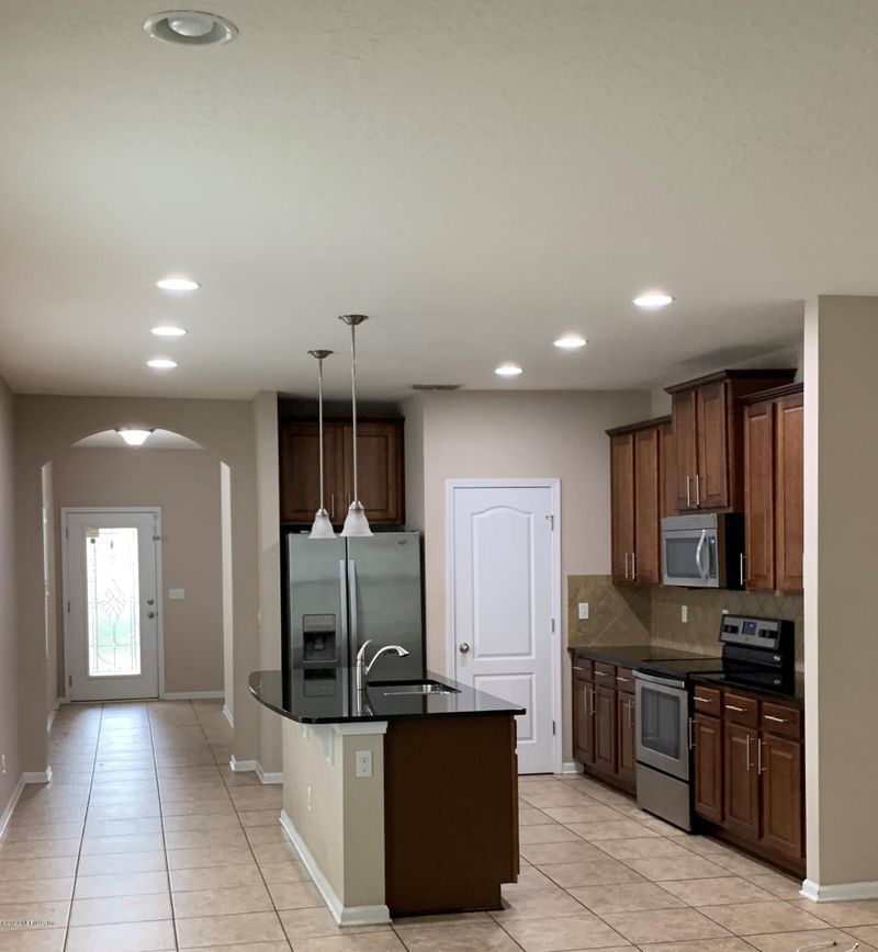 504 Deercroft Ln, Orange Park, FL 32065