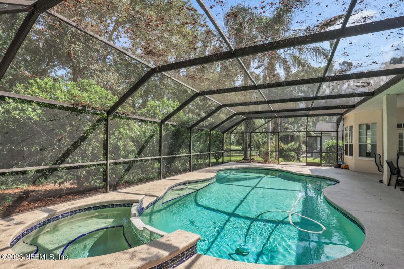505 Chipley Pl E, St Johns, FL 32259
