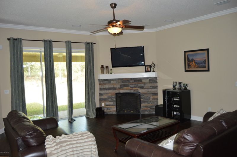 505 Rozzini Cir, St Augustine, FL 32092