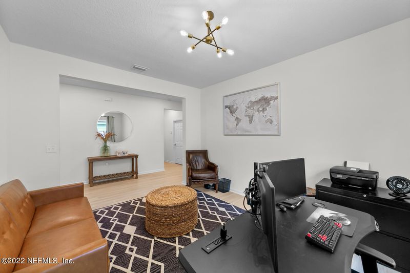 5055 Sundrop Way, Jacksonville, FL 32257