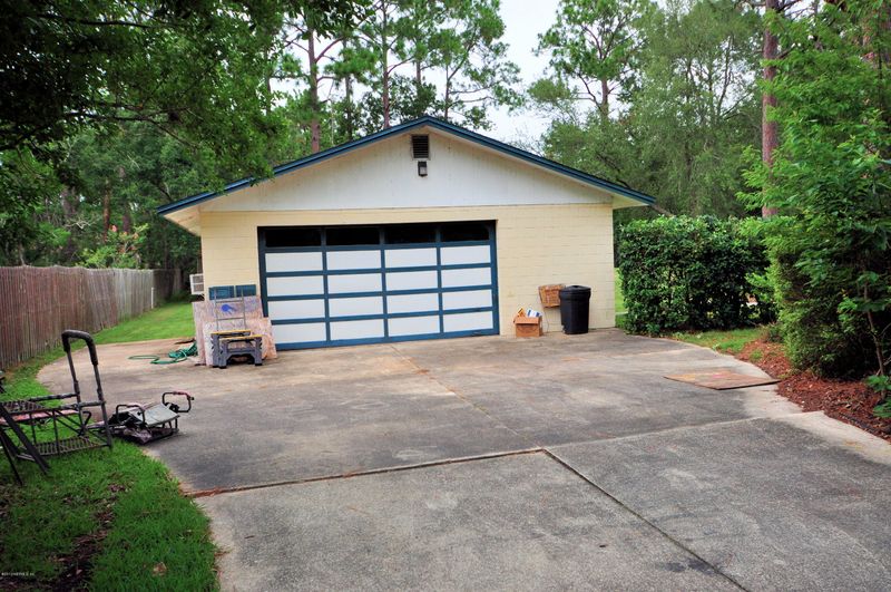 5065 Tan St, Jacksonville, FL 32258