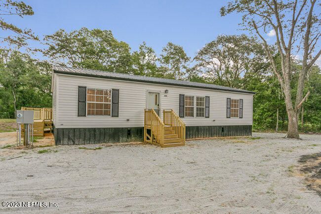 5070 Irving St, Hastings, FL 32145
