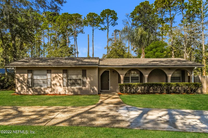 5073 Verdis St, Jacksonville, FL 32258