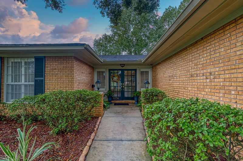 5074 Charlemagne Rd, Jacksonville, FL 32210