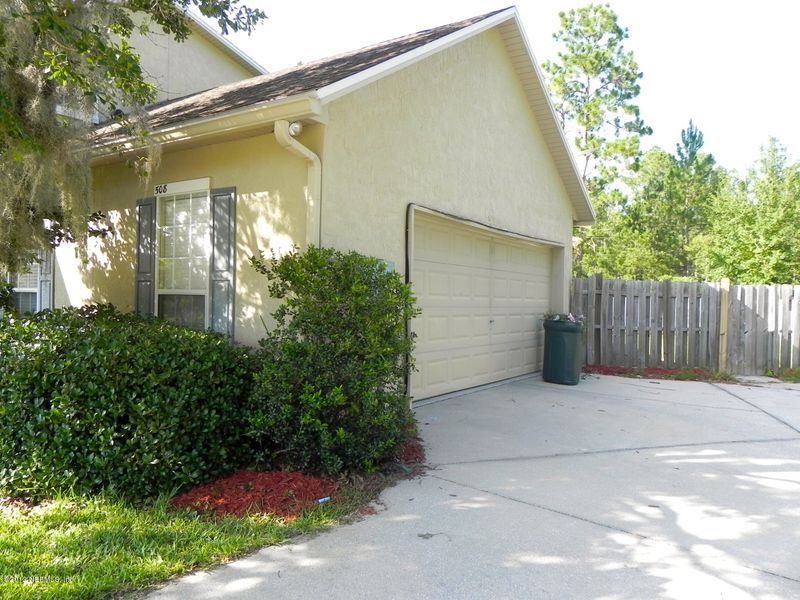 508 Vinca Pl, Jacksonville, FL 32259