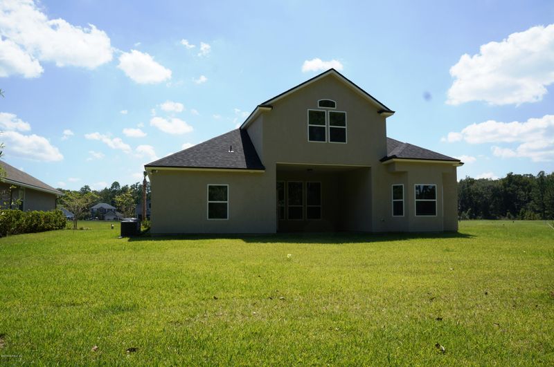 509 E Kings College Dr, St Johns, FL 32259
