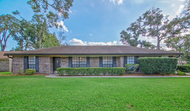 509 Kevin Dr, Orange Park, FL 32073