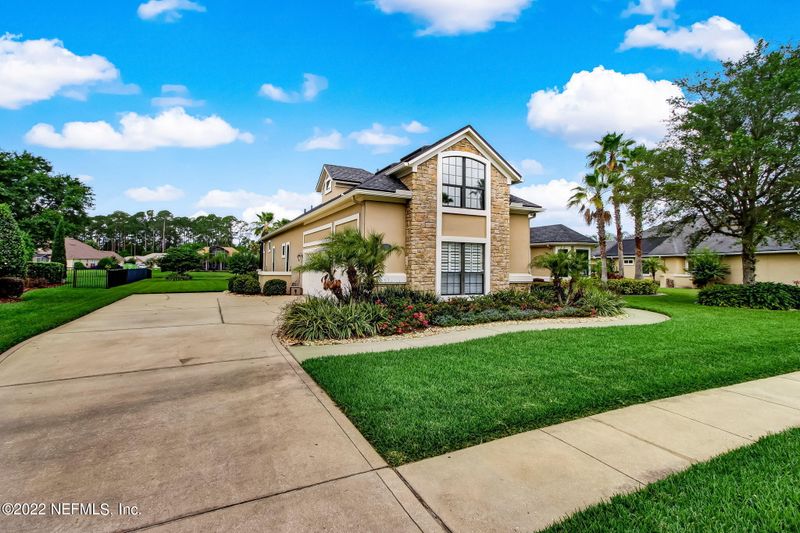 509 S Bridge Creek Dr, St Johns, FL 32259