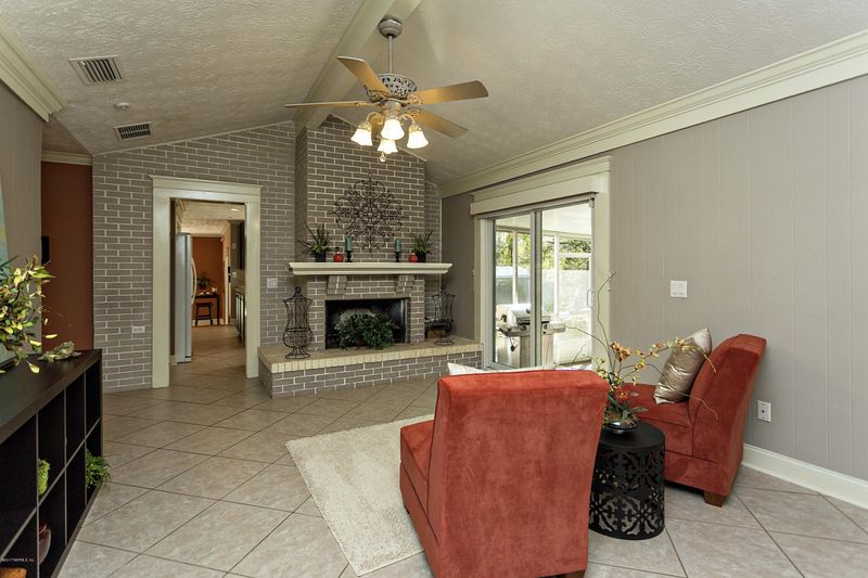 5102 Siesta Del Rio Dr, Jacksonville, FL 32258