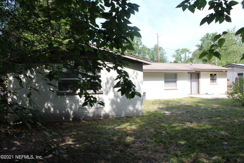 5105 Bilken Dr E, Jacksonville, FL 32210