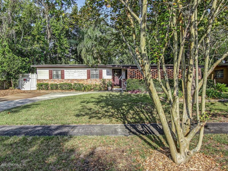 511 Valderia Dr, Orange Park, FL 32073