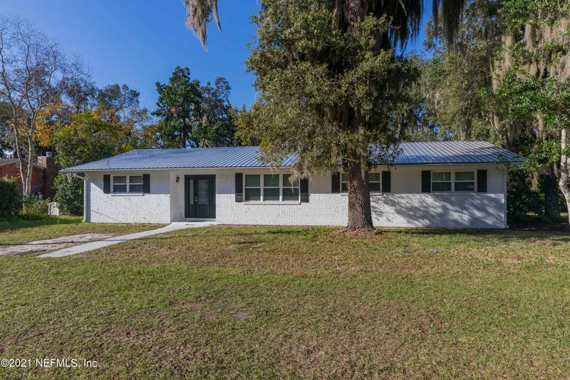 5111 Shore Dr, St Augustine, FL 32086