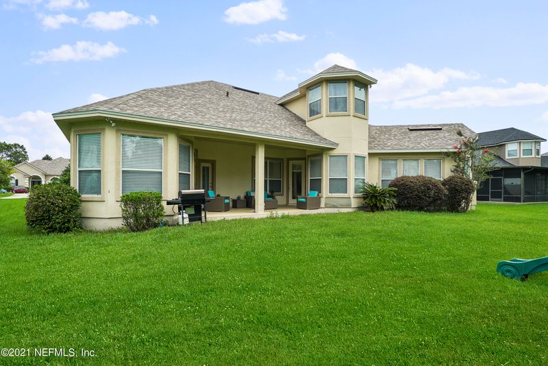 512 Battersea Dr, St Augustine, FL 32095