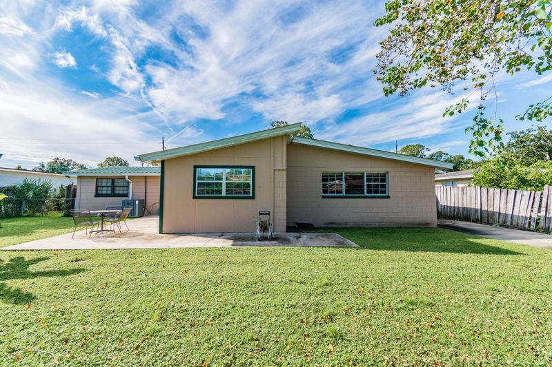 5123 Camellia Cir S, Jacksonville, FL 32207