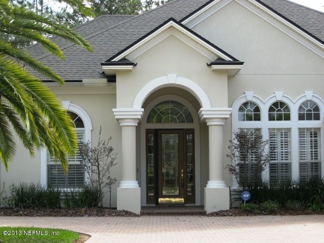 513 E Primrose Pl, St Johns, FL 32259