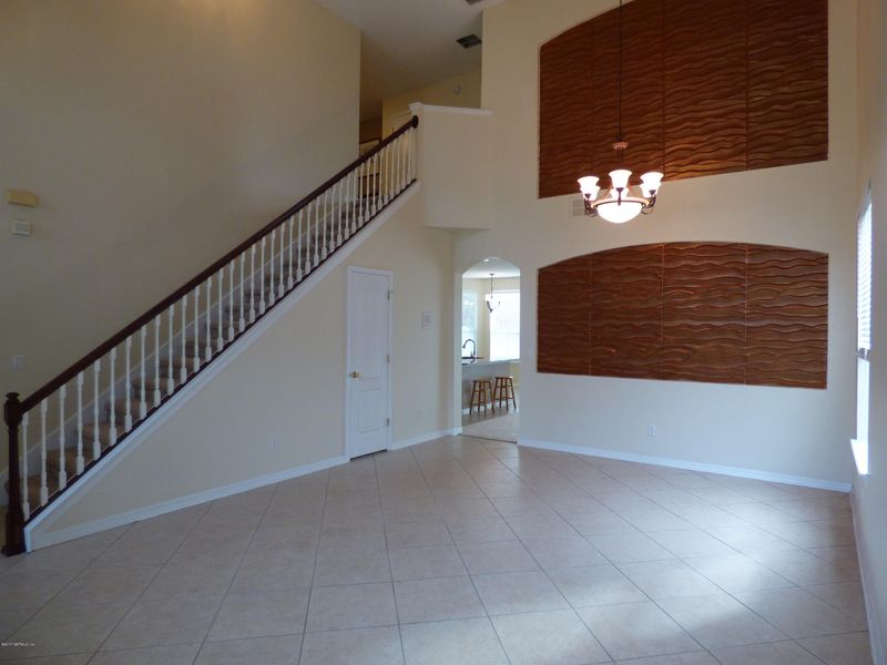 513 Millstone Dr, Orange Park, FL 32065