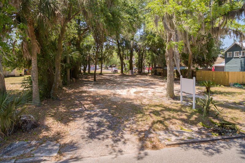 513 Palmer St, Green Cove Springs, FL 32043