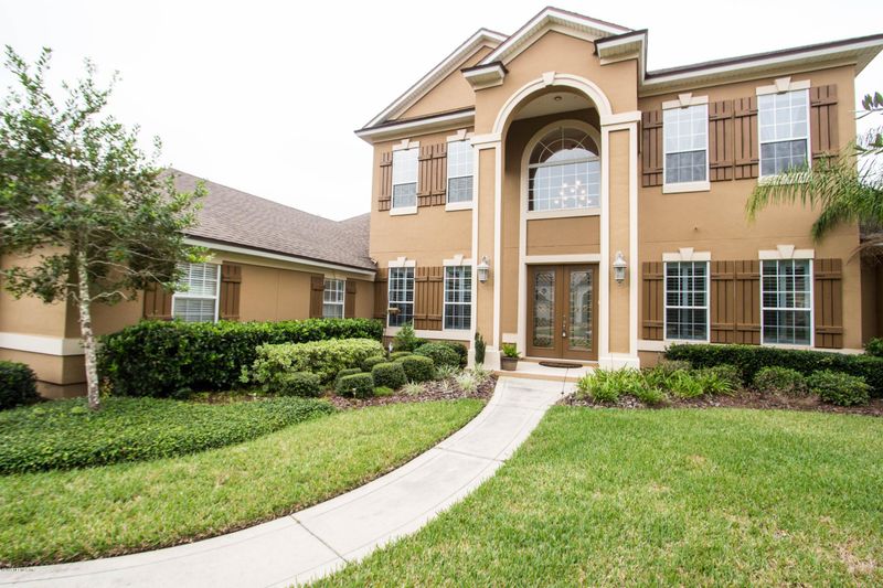 513 S Bridge Creek Dr, St Johns, FL 32259