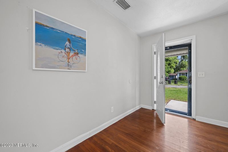 5134 Attleboro St, Jacksonville, FL 32205