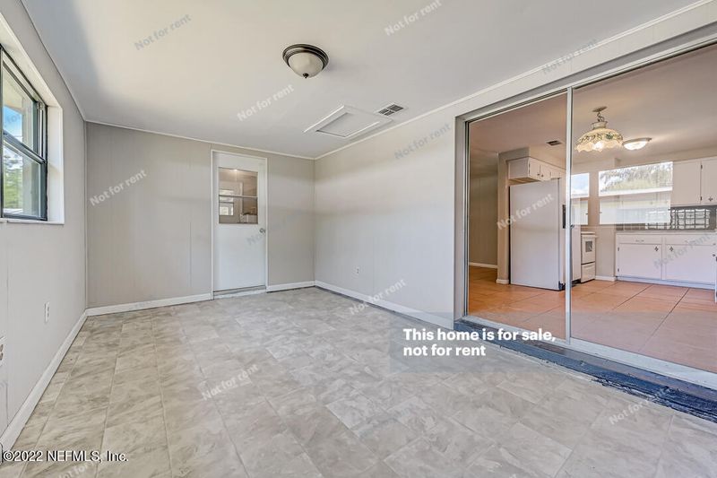 515 Clermont Dr W, Orange Park, FL 32073