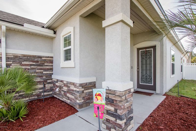 515 Deercroft Ln, Orange Park, FL 32065